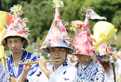 300年間継承された豊穣と御霊の踊り