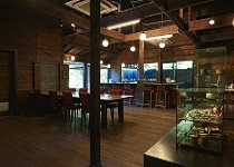 cafe210150.jpg